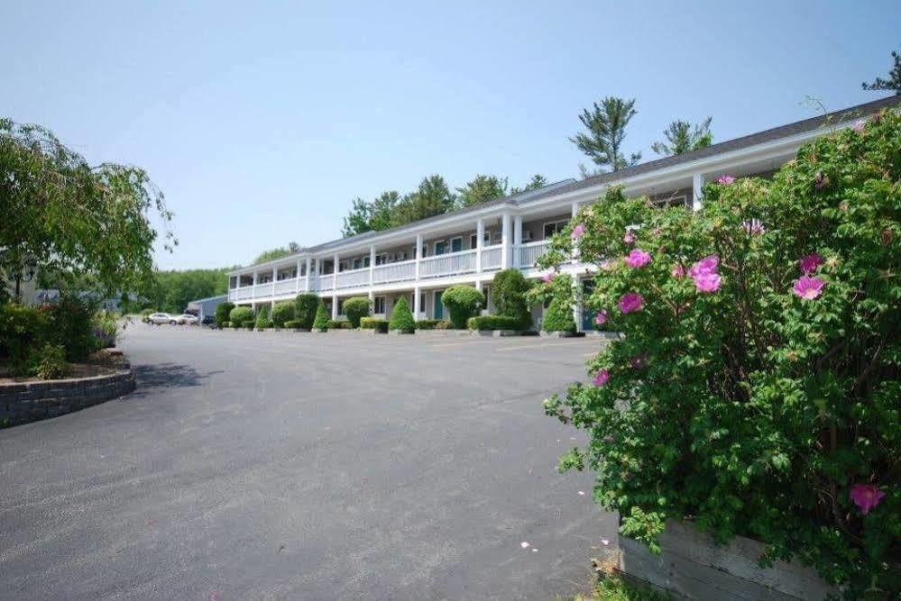 The Garrison Hotel Wells Bagian luar foto